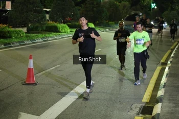 Runner Photo 4242667
