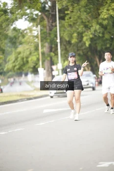 Runner Photo 4242712