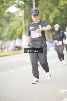 Runner Photo 4242764
