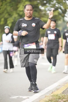 Runner Photo 4242779