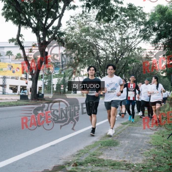 Runner Photo 424278