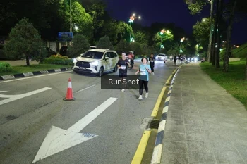 Runner Photo 4242790