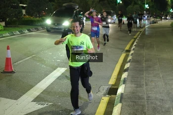 Runner Photo 4242792