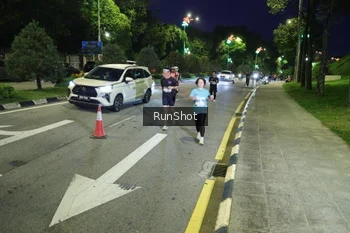 Runner Photo 4242793