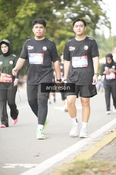 Runner Photo 4242794