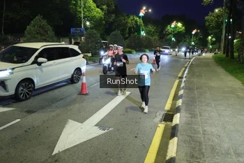 Runner Photo 4242799
