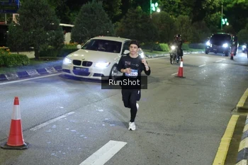 Runner Photo 4242801