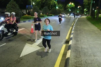 Runner Photo 4242805