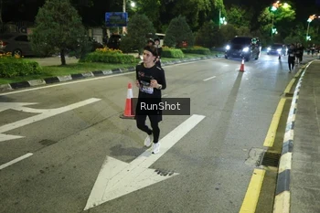 Runner Photo 4242811