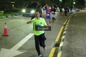 Runner Photo 4242812