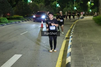 Runner Photo 4242813