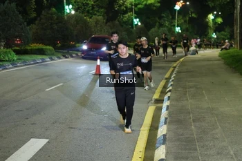 Runner Photo 4242814
