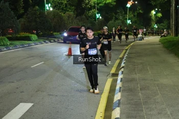 Runner Photo 4242817