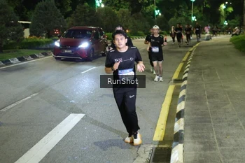 Runner Photo 4242824
