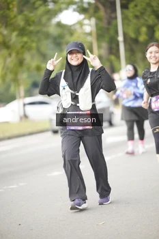 Runner Photo 4242868