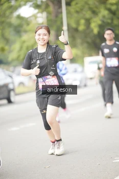 Runner Photo 4242875