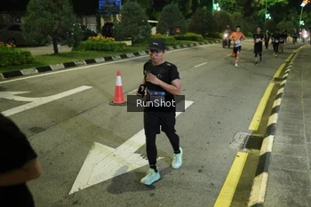 Runner Photo 4242878