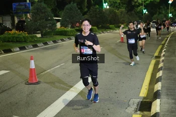 Runner Photo 4242887