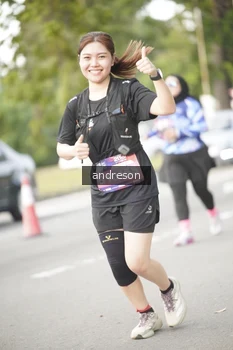 Runner Photo 4242893