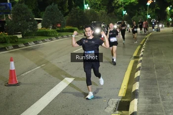 Runner Photo 4242894