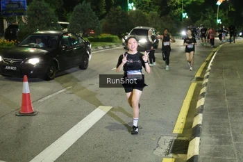 Runner Photo 4242899