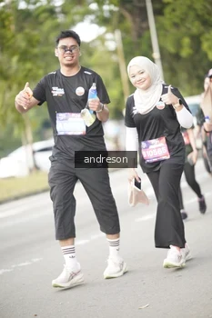 Runner Photo 4242905