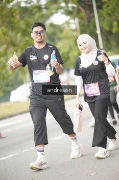 Runner Photo 4242908