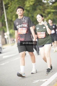 Runner Photo 4242946