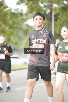 Runner Photo 4242964