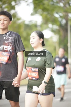 Runner Photo 4242980