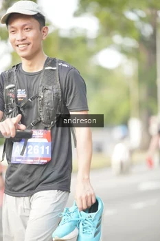 Runner Photo 4243042
