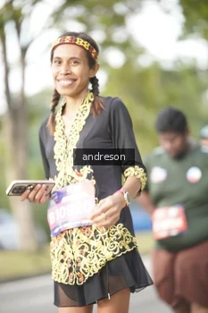 Runner Photo 4243081