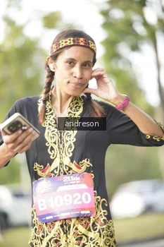 Runner Photo 4243111