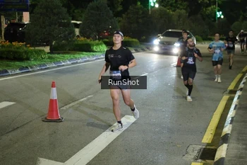 Runner Photo 4243138