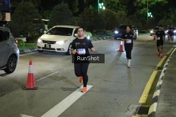 Runner Photo 4243286