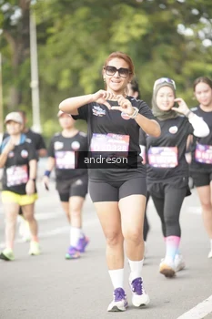 Runner Photo 4243333