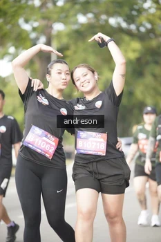 Runner Photo 4243412