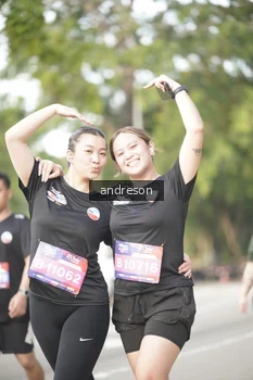 Runner Photo 4243445