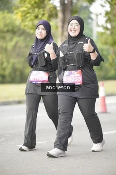 Runner Photo 4243582