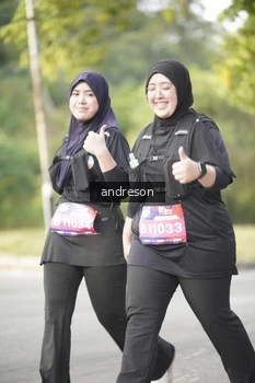 Runner Photo 4243641