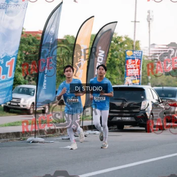 Runner Photo 424372