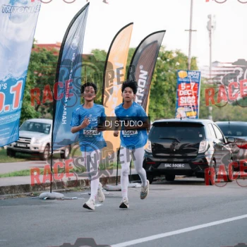 Runner Photo 424374