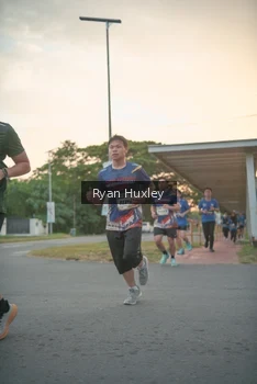 Runner Photo 4243863