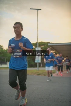 Runner Photo 4243865