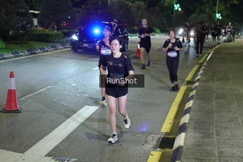 Runner Photo 4243910