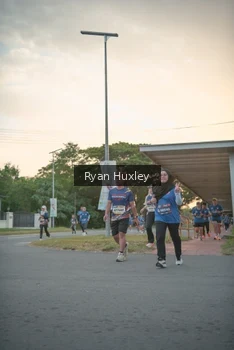 Runner Photo 4243913