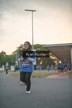 Runner Photo 4243917