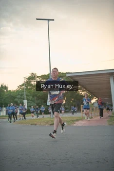 Runner Photo 4243942
