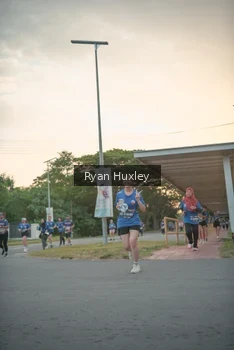 Runner Photo 4243944