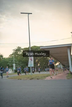 Runner Photo 4243962